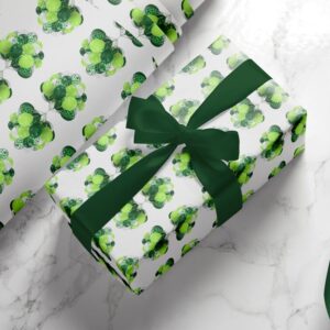 Green and White Balloon Set for Kids Birthday Party with Gift Wrapper